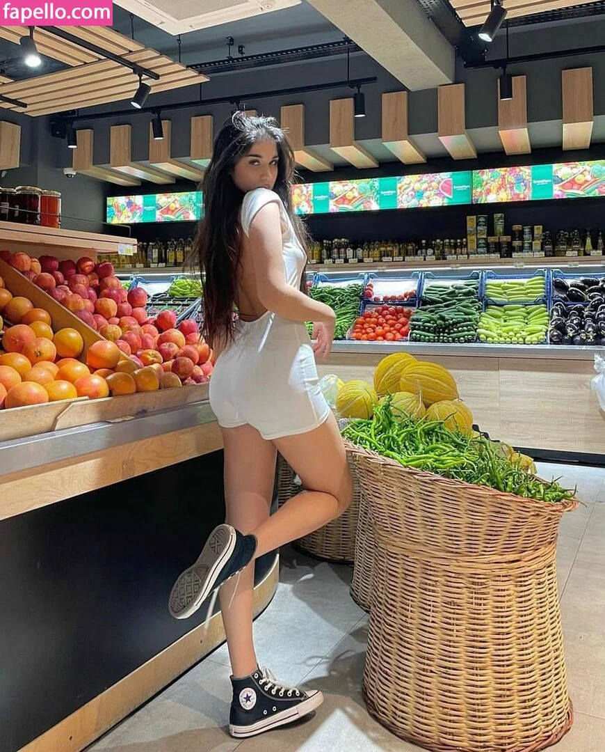 serpilokc Onlyfans Photo Gallery 