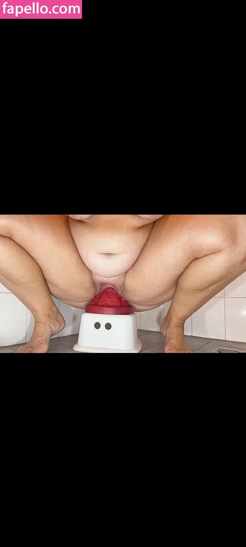 MissDora Onlyfans Photo Gallery 