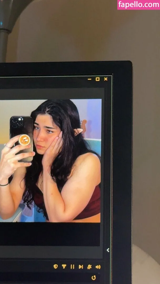 Naila Iqbal Onlyfans Photo Gallery 