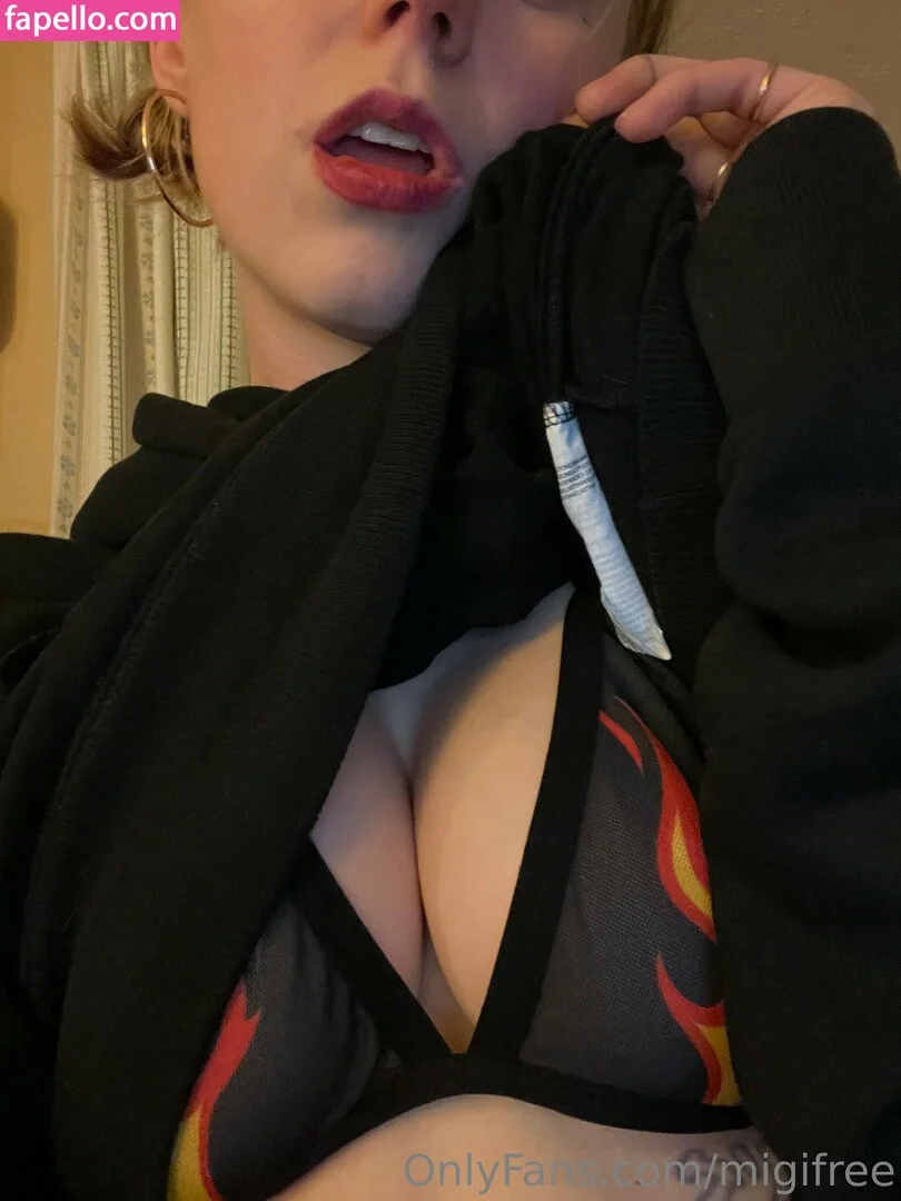 migifree Onlyfans Photo Gallery 