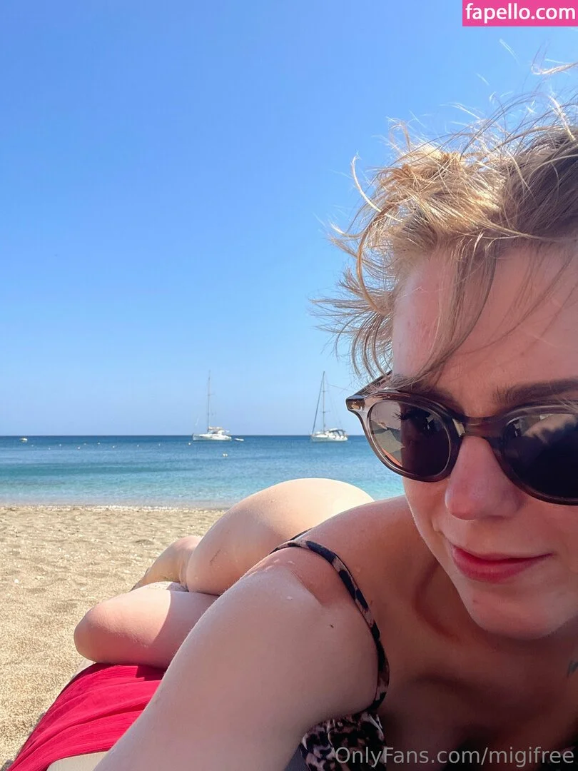 migifree Onlyfans Photo Gallery 
