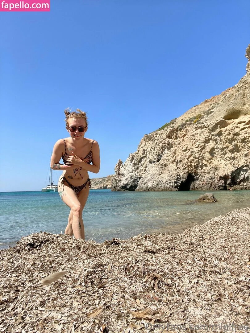 migifree Onlyfans Photo Gallery 