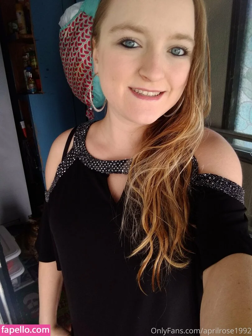 aprilrose1992 Onlyfans Photo Gallery 