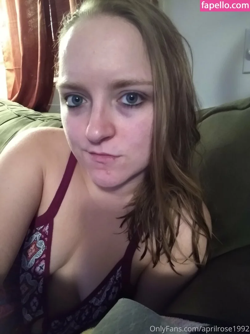 aprilrose1992 Onlyfans Photo Gallery 