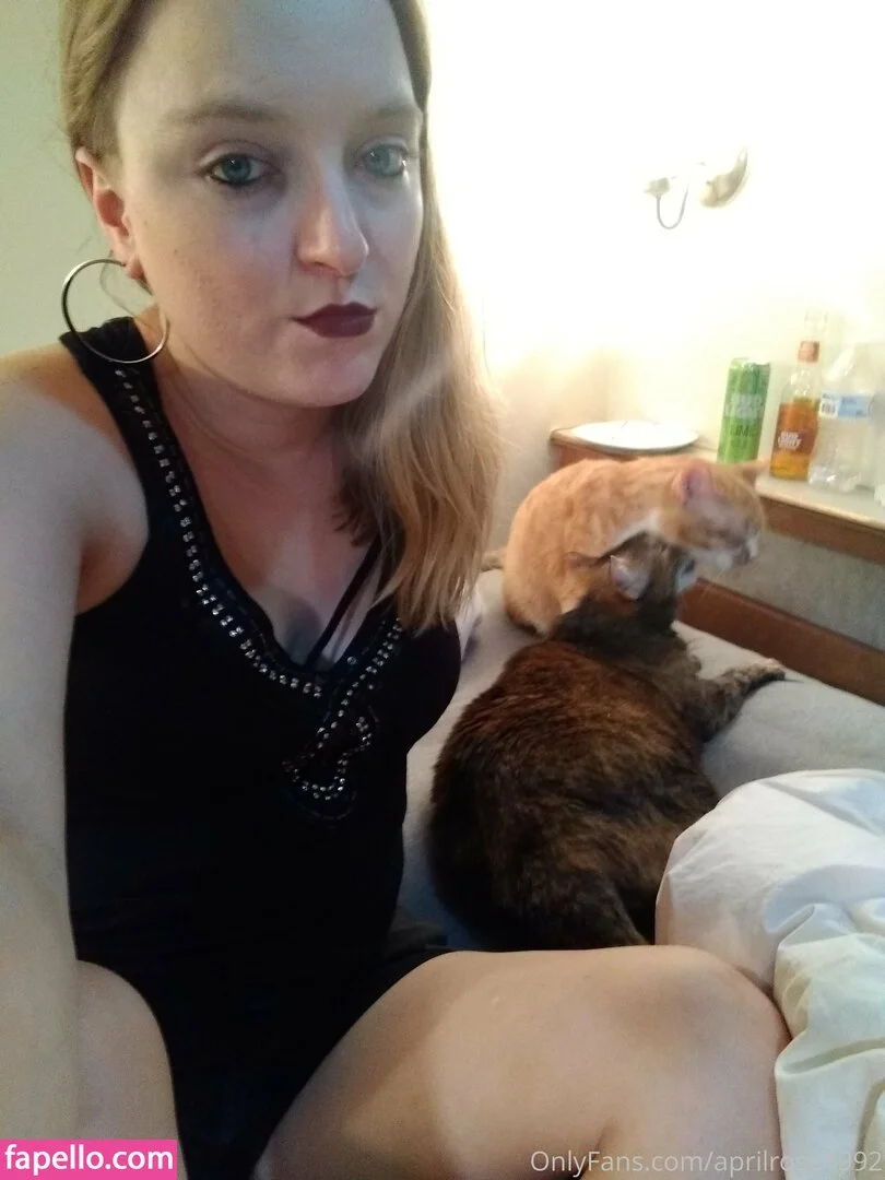 aprilrose1992 Onlyfans Photo Gallery 