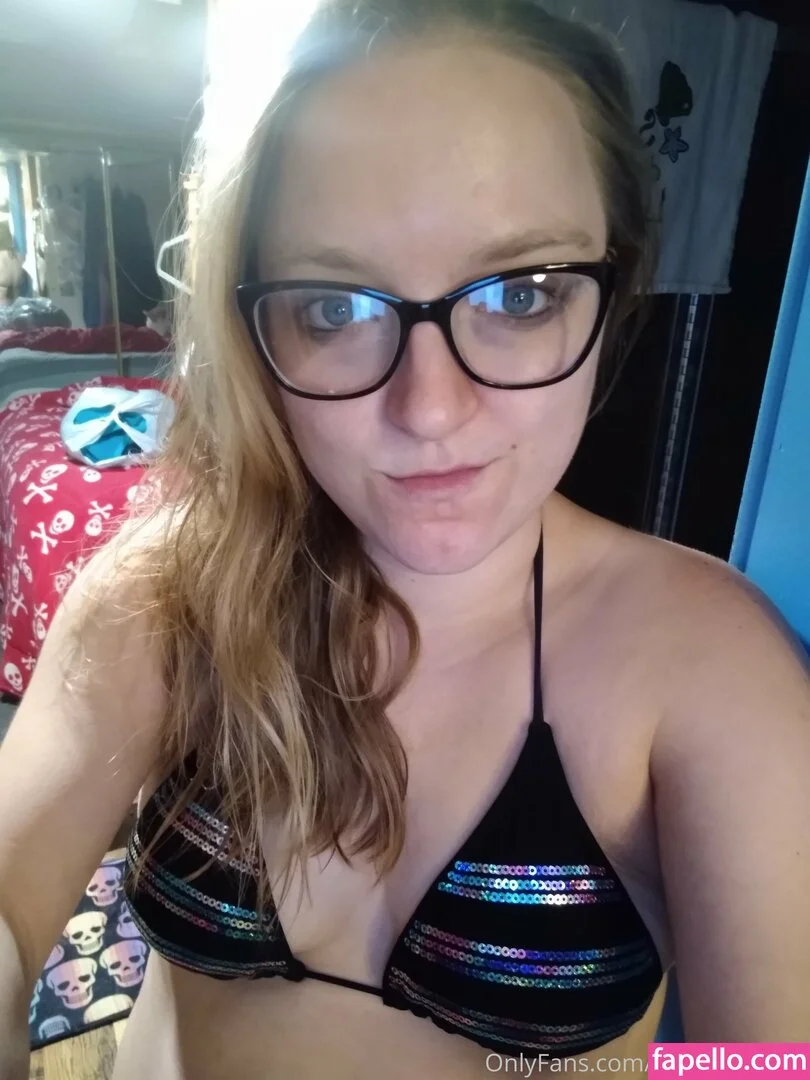 aprilrose1992 Onlyfans Photo Gallery 