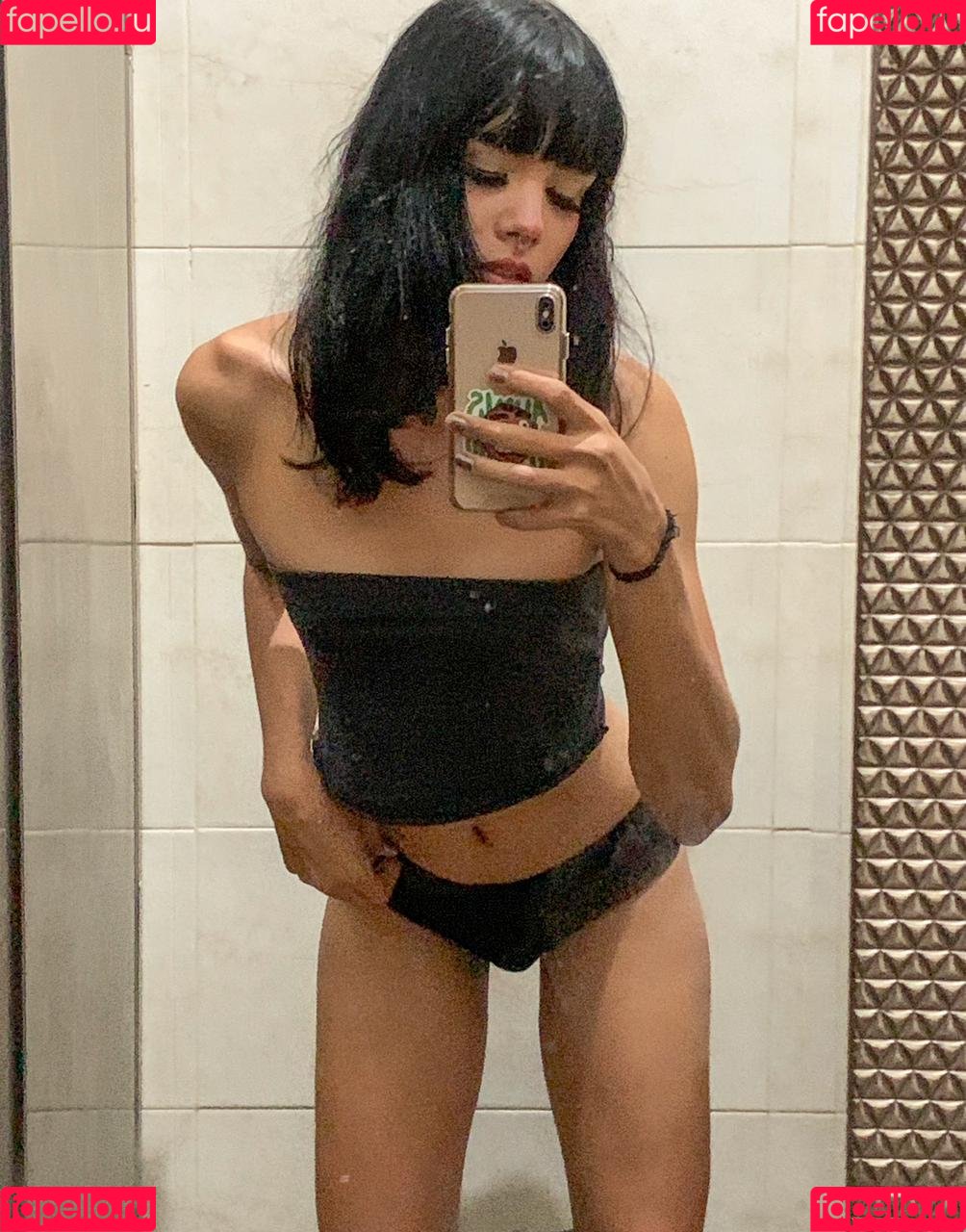 FKA Twigs Onlyfans Photo Gallery 