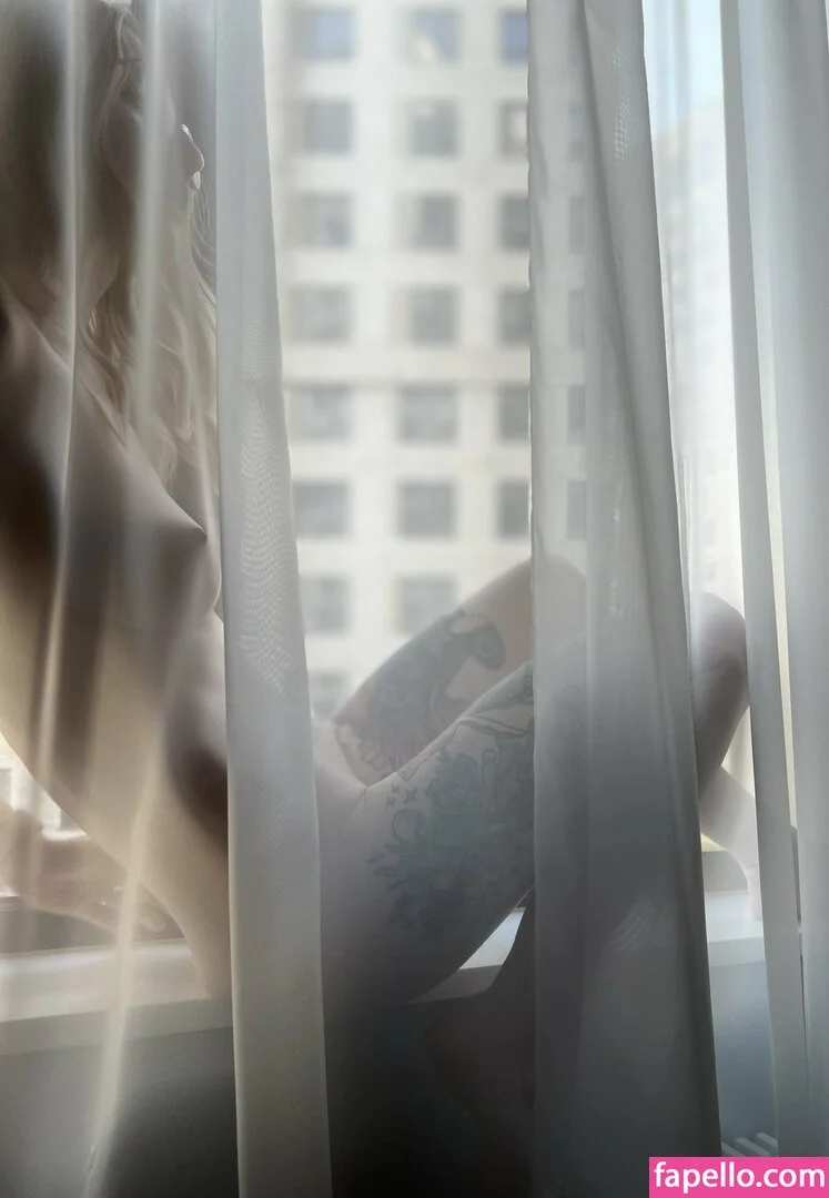 vzrosly_content Onlyfans Photo Gallery 