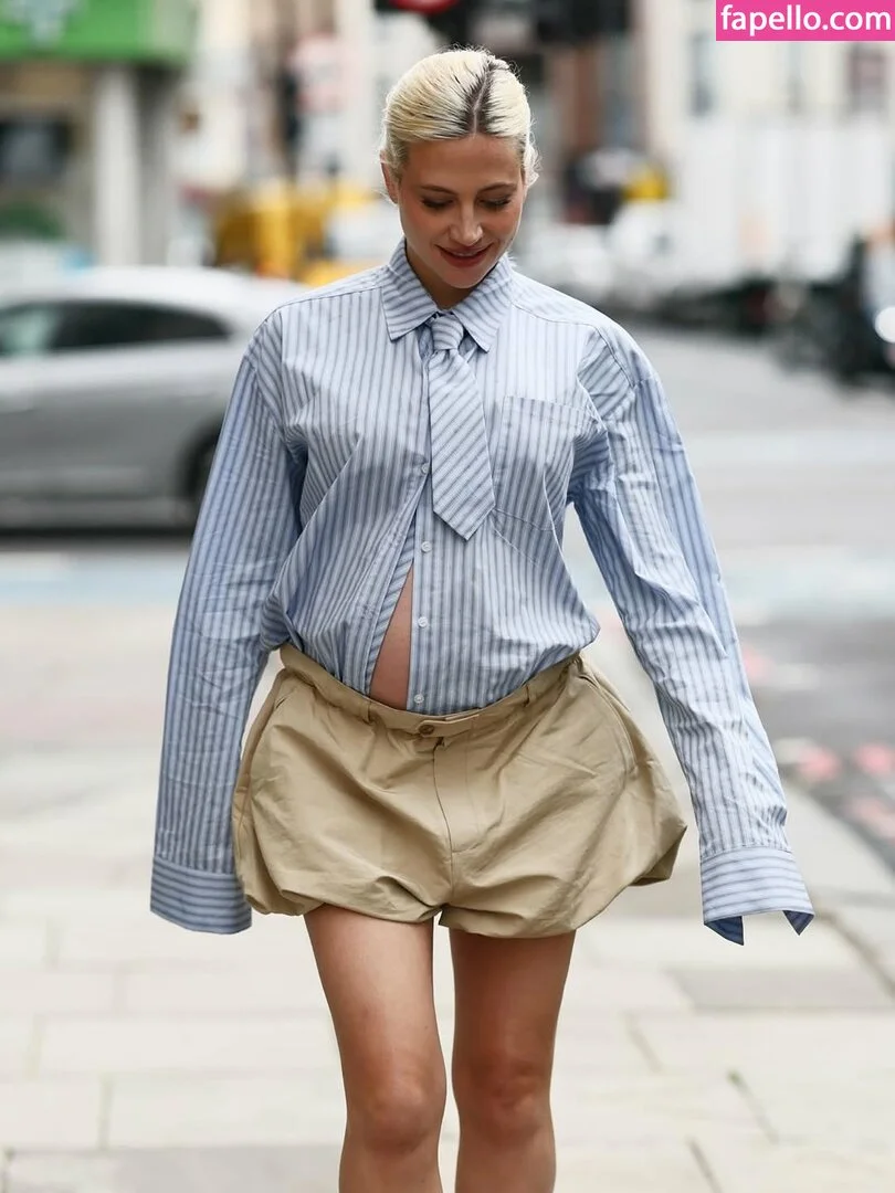 Pixie Lott Onlyfans Photo Gallery 