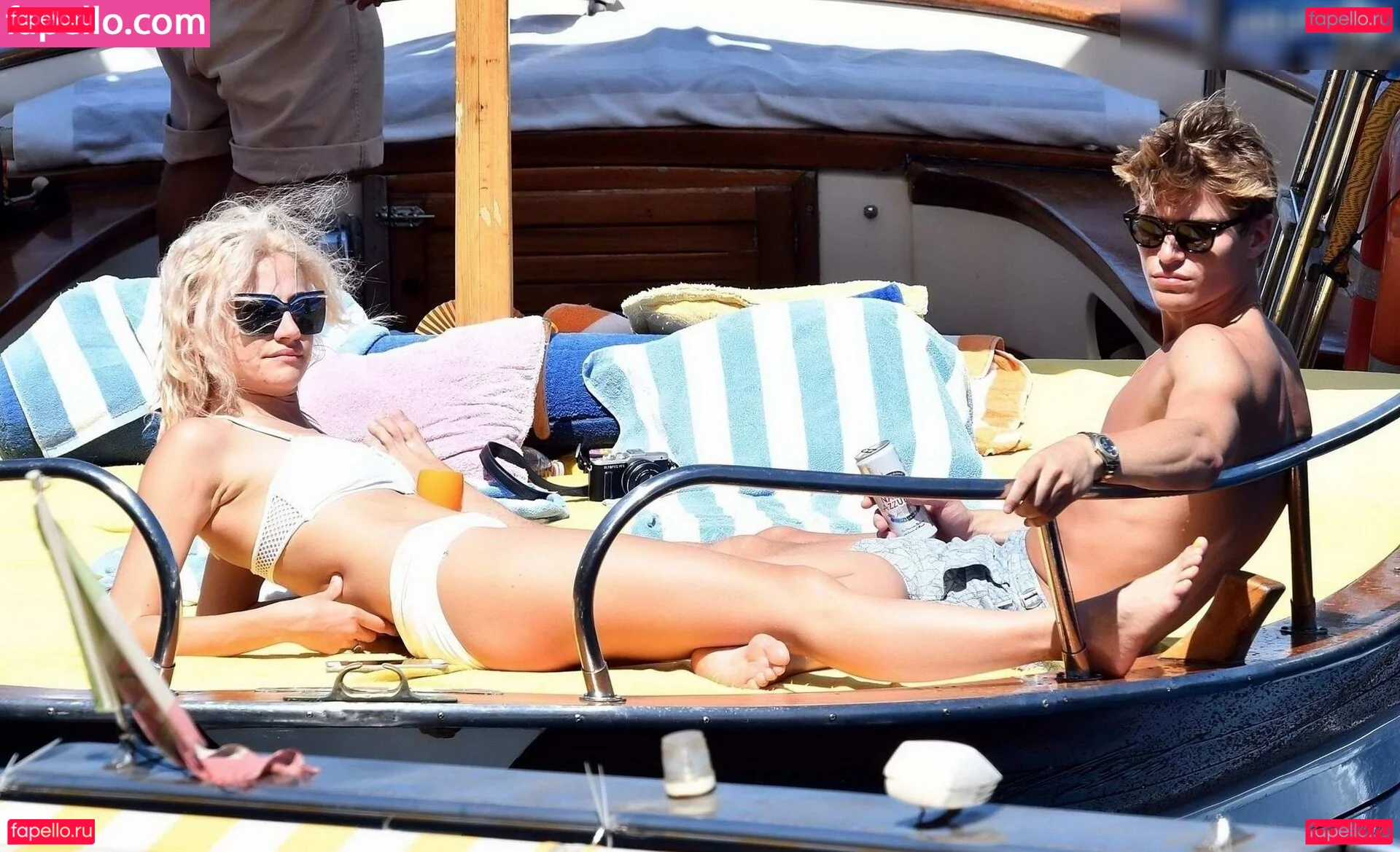 Pixie Lott Onlyfans Photo Gallery 