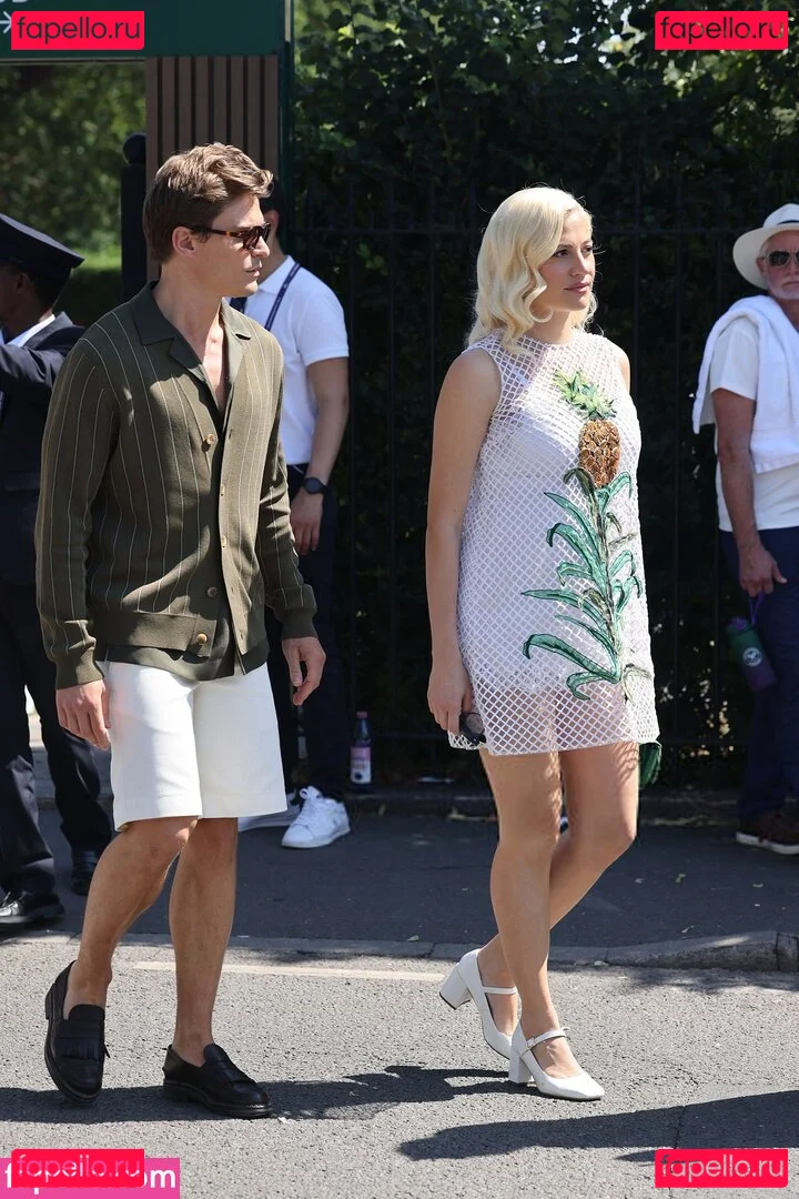 Pixie Lott Onlyfans Photo Gallery 