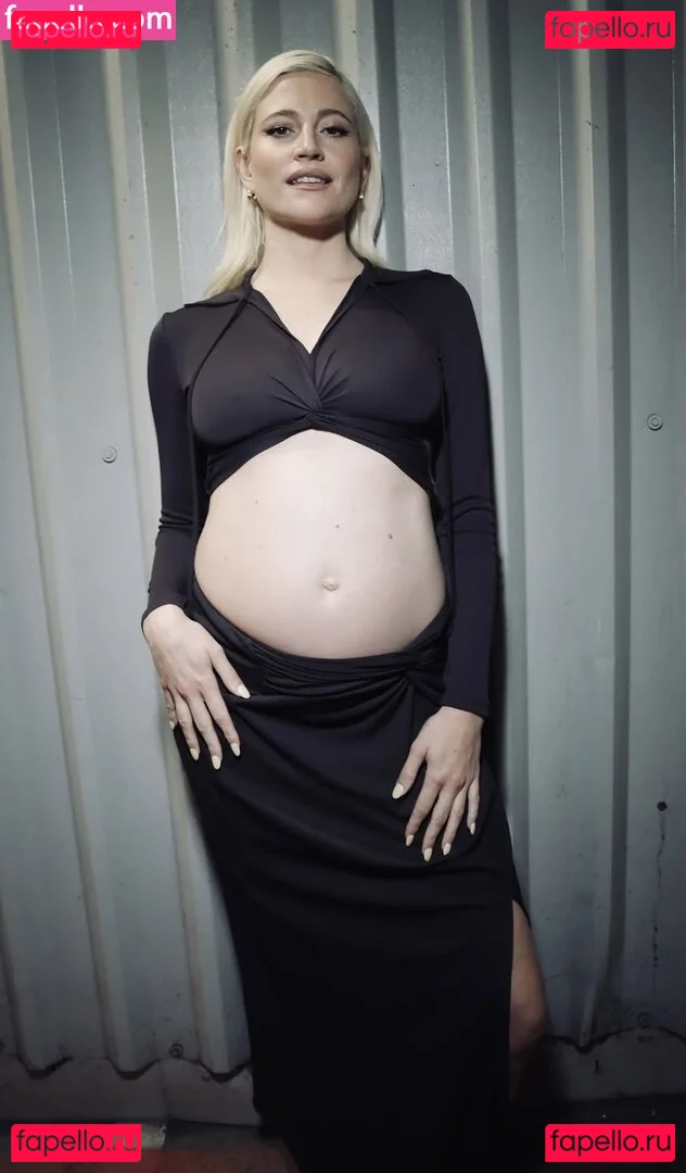 Pixie Lott Onlyfans Photo Gallery 