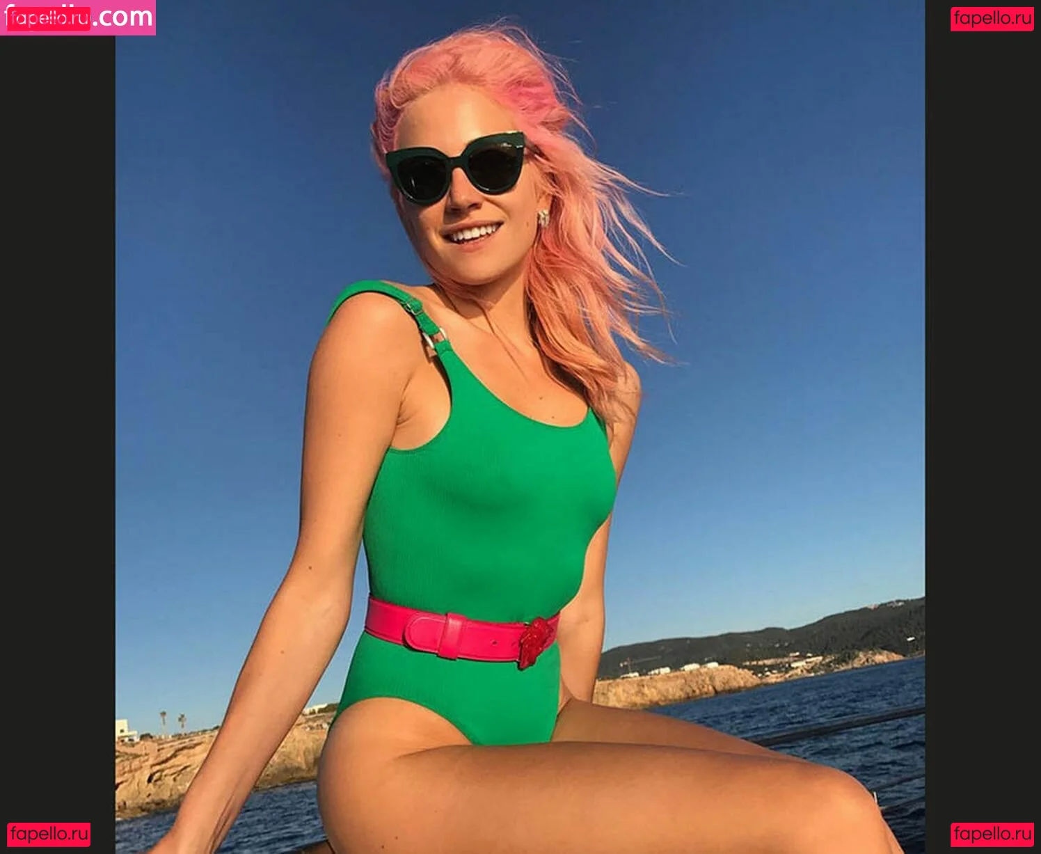 Pixie Lott Onlyfans Photo Gallery 