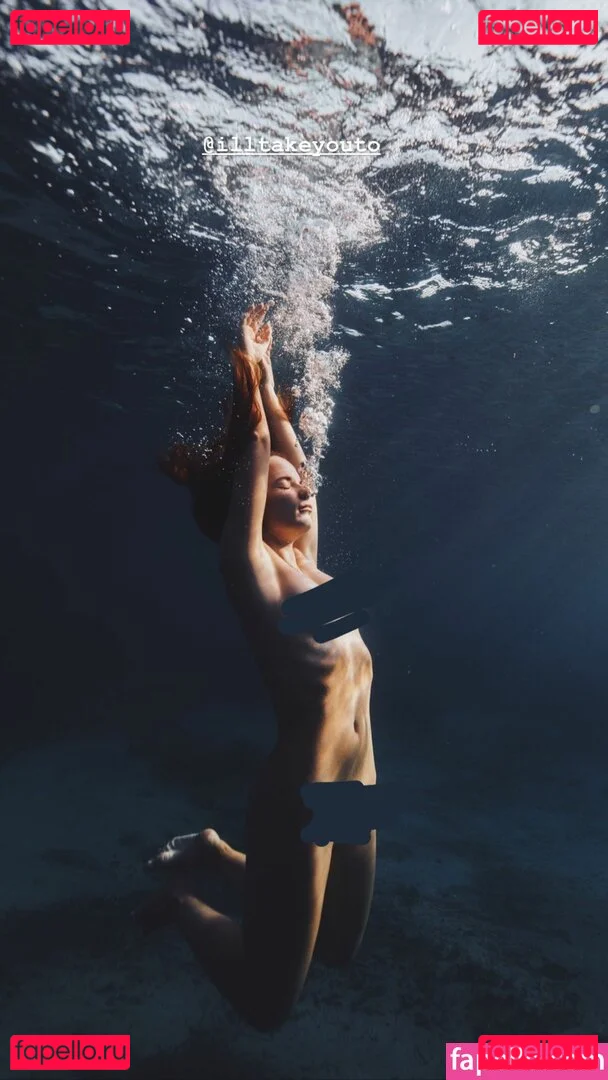 Sasha Spilberg Onlyfans Photo Gallery 