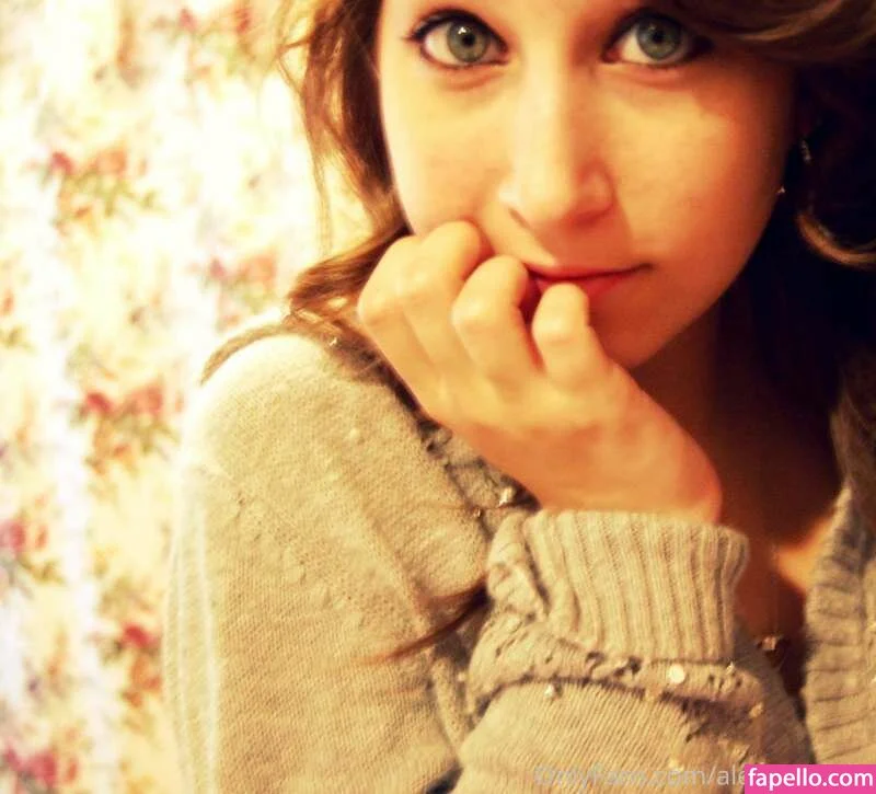 Aleena Laced Onlyfans Photo Gallery 