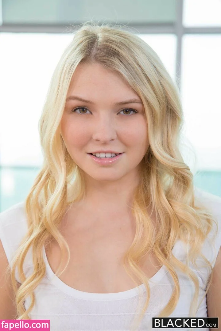 Melissa May Onlyfans Photo Gallery 