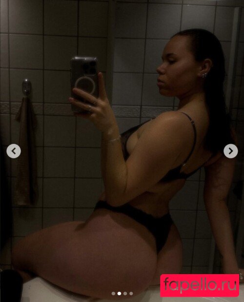 Janakristinah Onlyfans Photo Gallery 