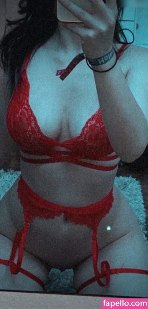 onselina Onlyfans Photo Gallery 