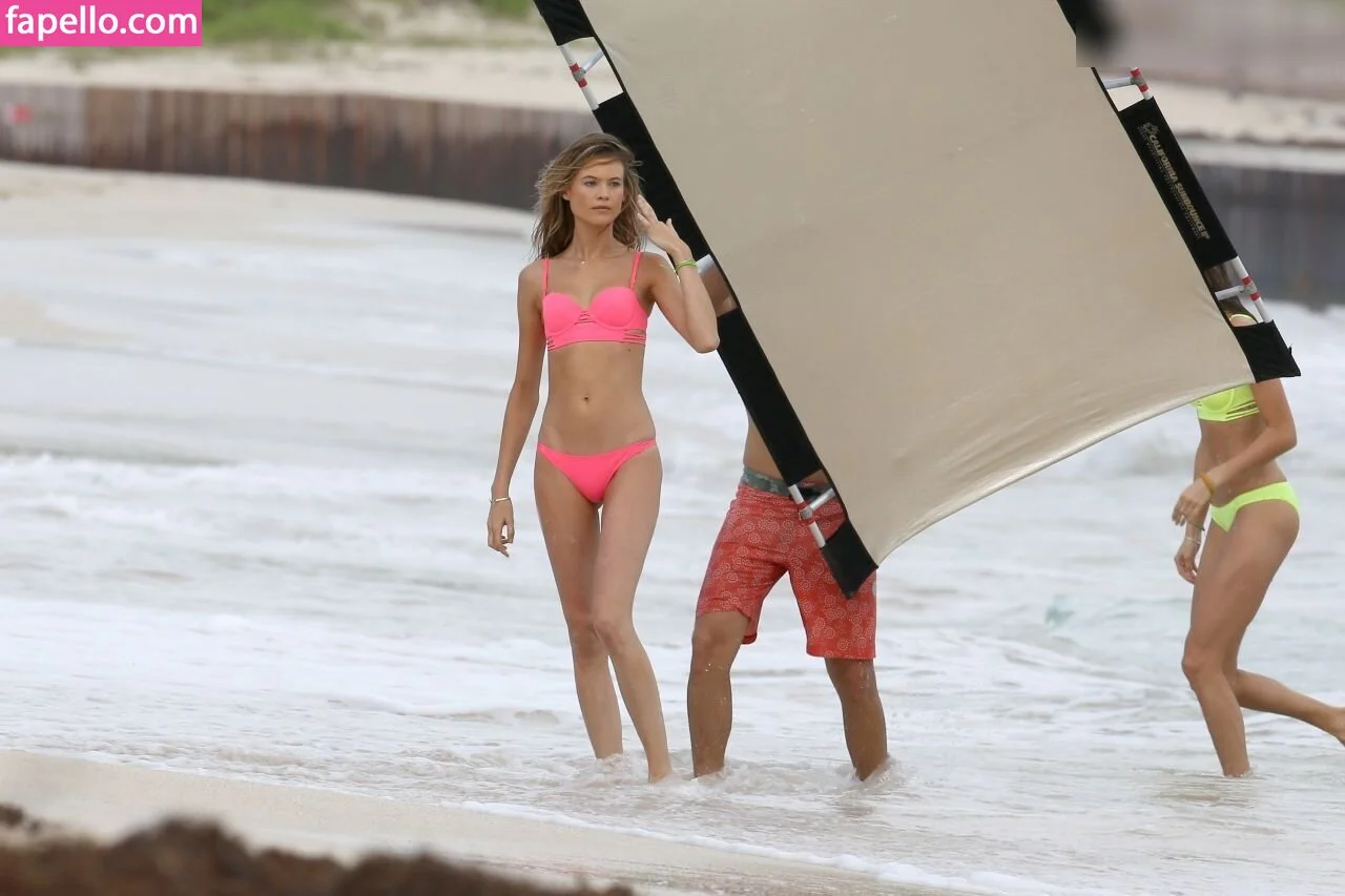 Behati Prinsloo Onlyfans Photo Gallery 