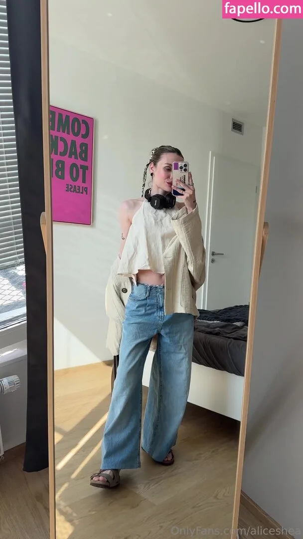aliceshea Onlyfans Photo Gallery 