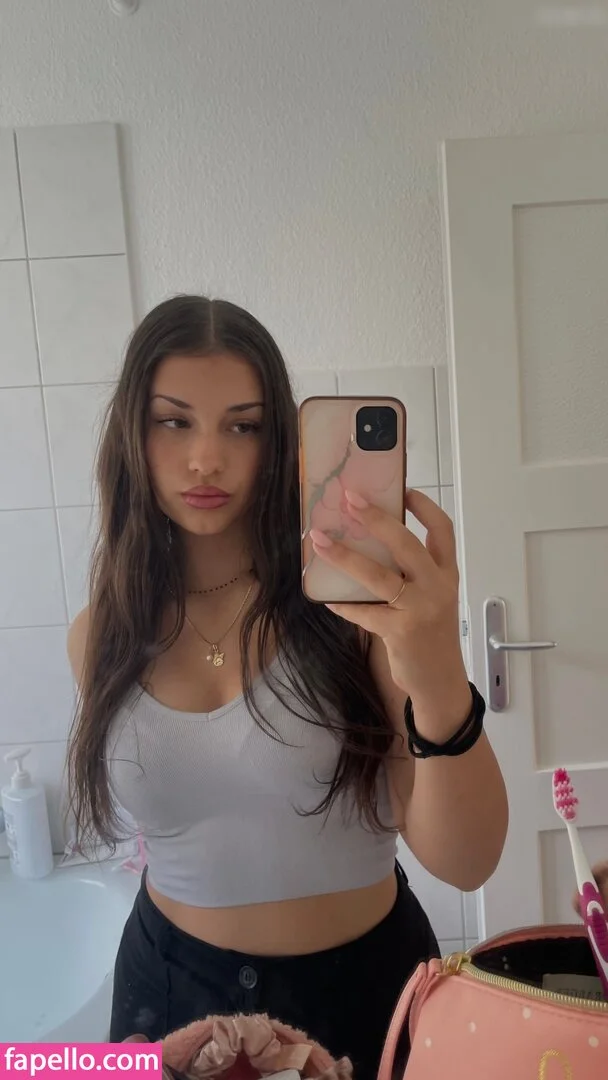 Anna Pinna Onlyfans Photo Gallery 