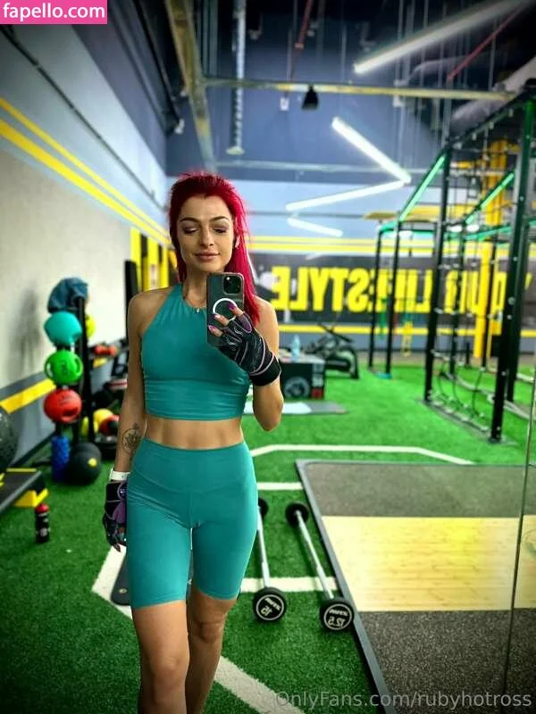 Fit Readhead Ruby Onlyfans Photo Gallery 