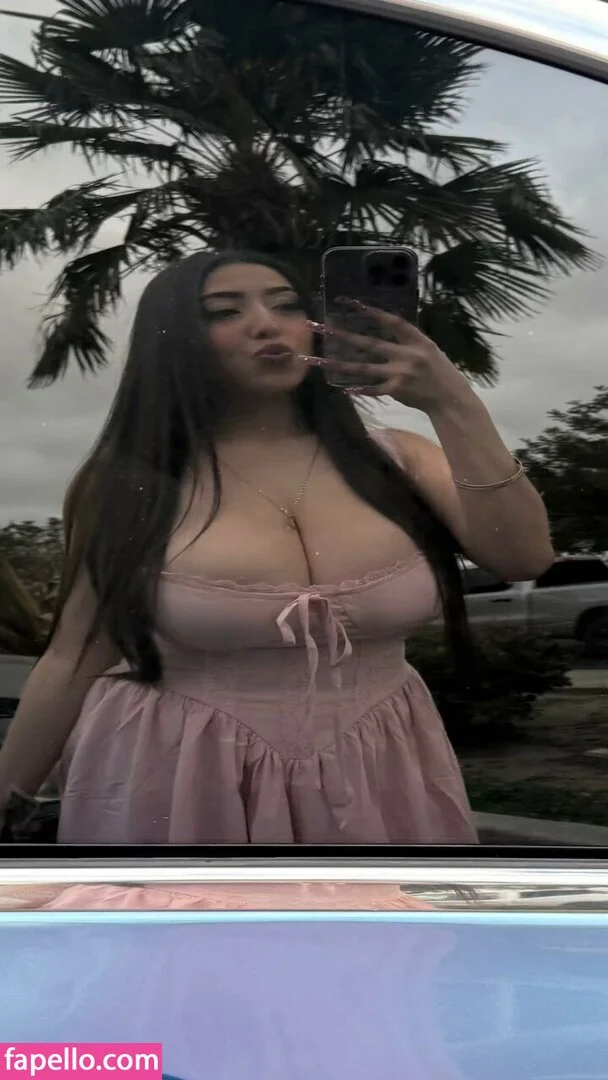 ashleyarambulaa Onlyfans Photo Gallery 