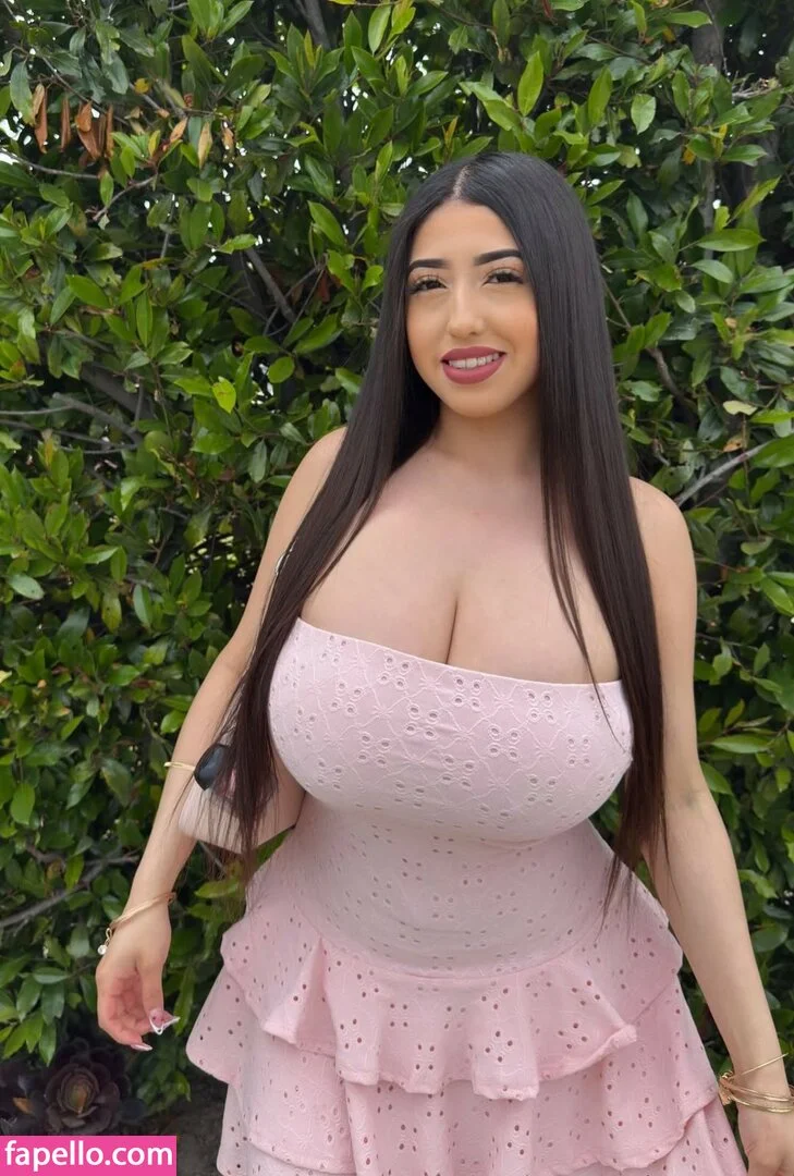 ashleyarambulaa Onlyfans Photo Gallery 