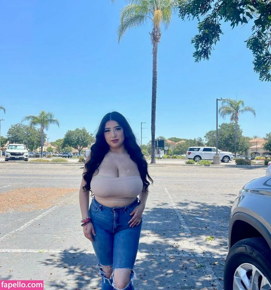 ashleyarambulaa Onlyfans Photo Gallery 