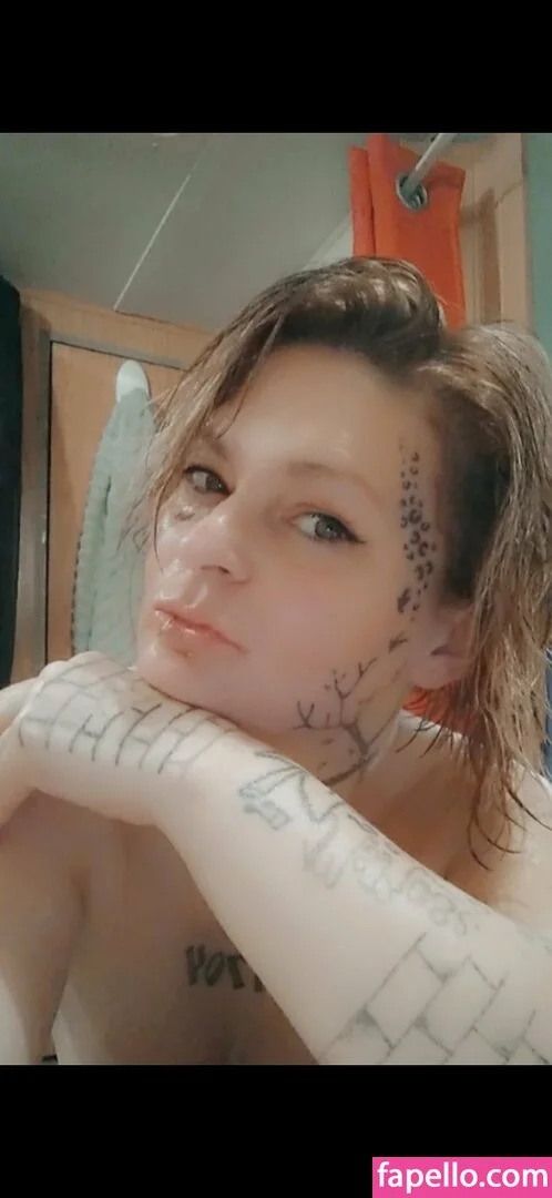 lluvely Onlyfans Photo Gallery 