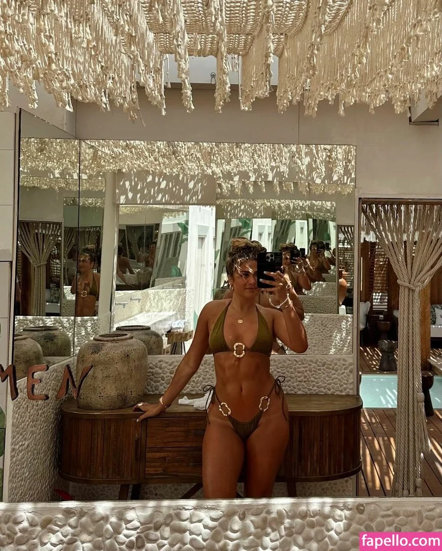 Antigoni Onlyfans Photo Gallery 