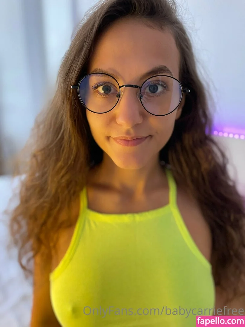 babycarriefree Onlyfans Photo Gallery 