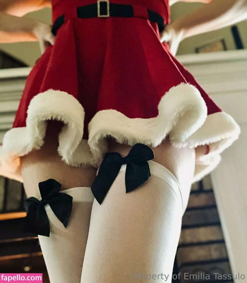 emiliatassulo Onlyfans Photo Gallery 