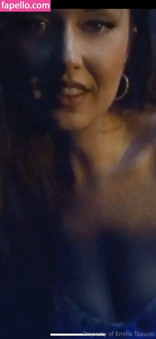 emiliatassulo Onlyfans Photo Gallery 