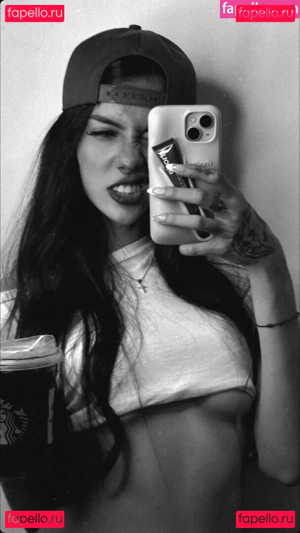 Sofiaatreides Onlyfans Photo Gallery 