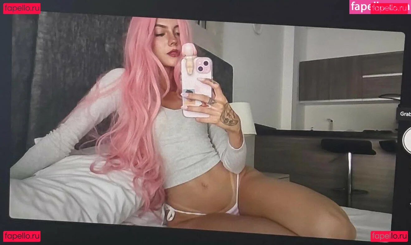 Sofiaatreides Onlyfans Photo Gallery 