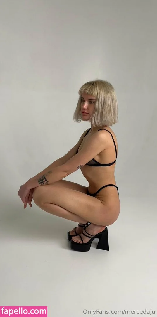 mercedaju Onlyfans Photo Gallery 