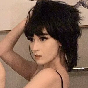 ivyaura Onlyfans Photo Gallery 