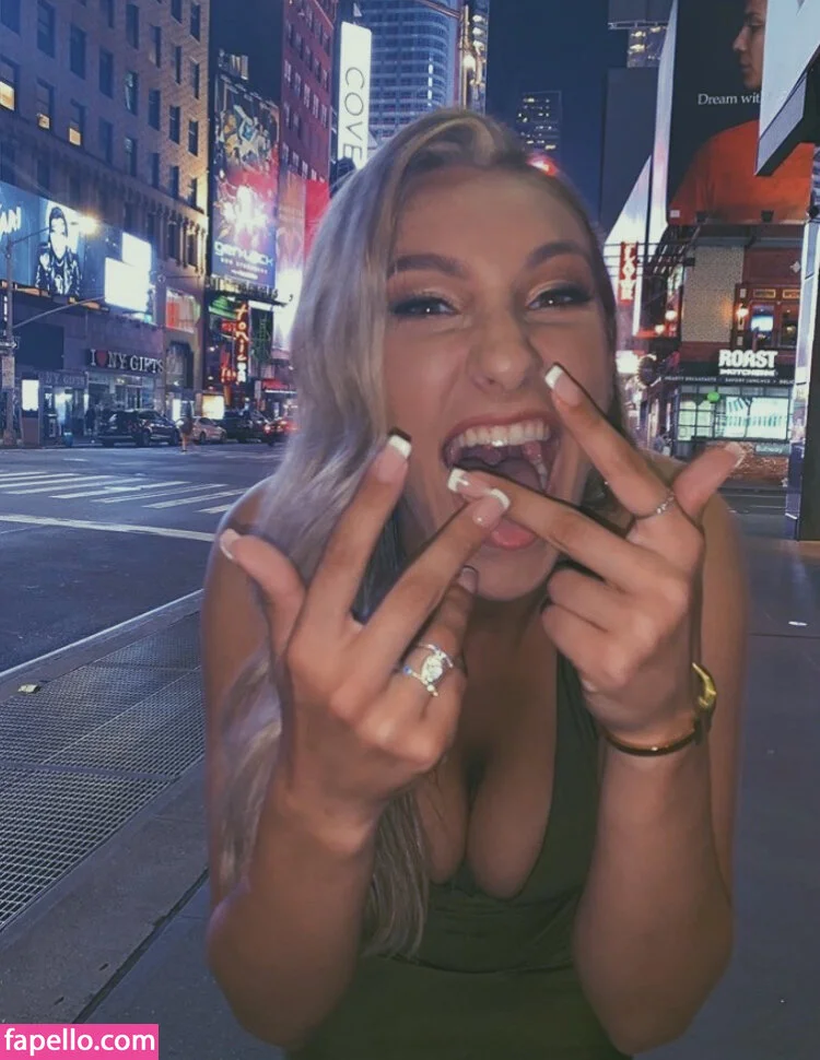 Olivia Kenny Onlyfans Photo Gallery 