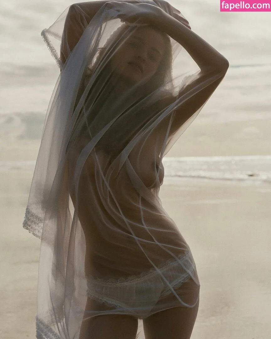 doch_olega Onlyfans Photo Gallery 