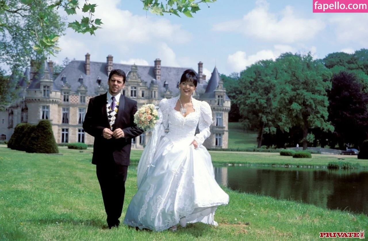 Tania Russof Onlyfans Photo Gallery 