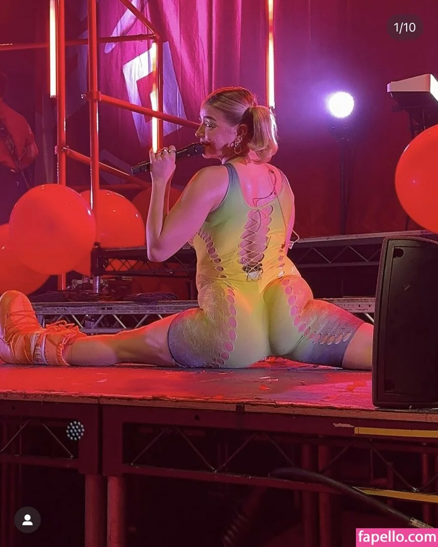 Caity Baser Onlyfans Photo Gallery 