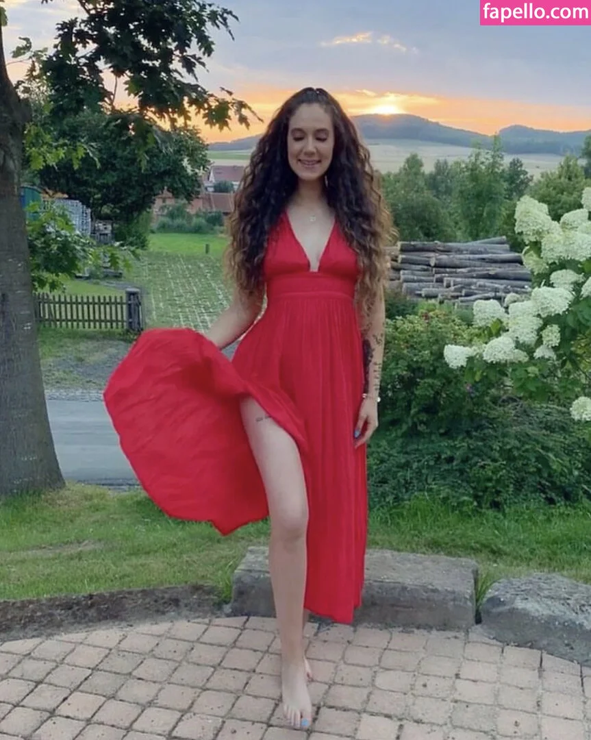 Natigrebe Onlyfans Photo Gallery 