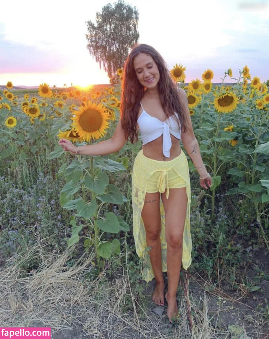 Natigrebe Onlyfans Photo Gallery 