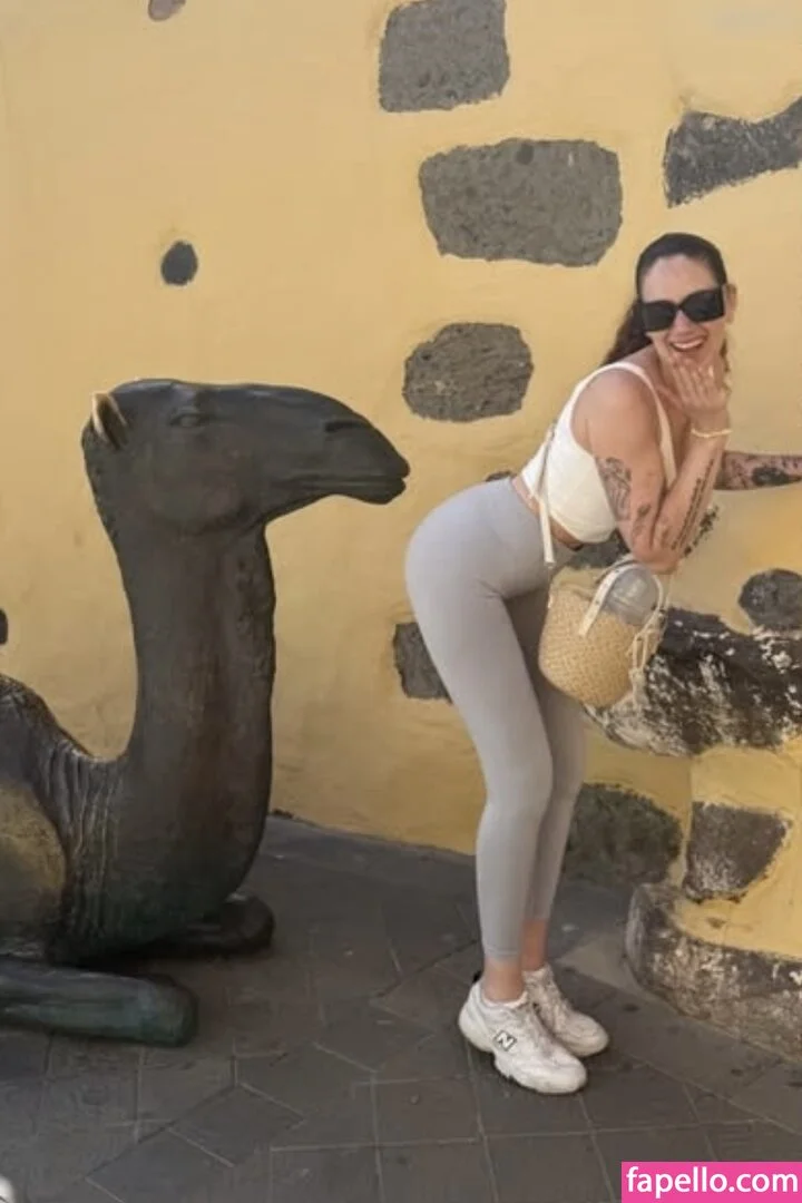 Natigrebe Onlyfans Photo Gallery 