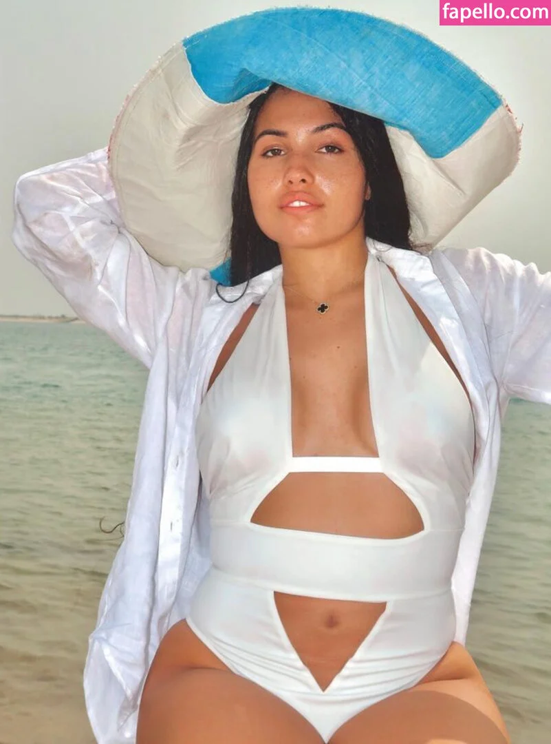 Mabel Onlyfans Photo Gallery 