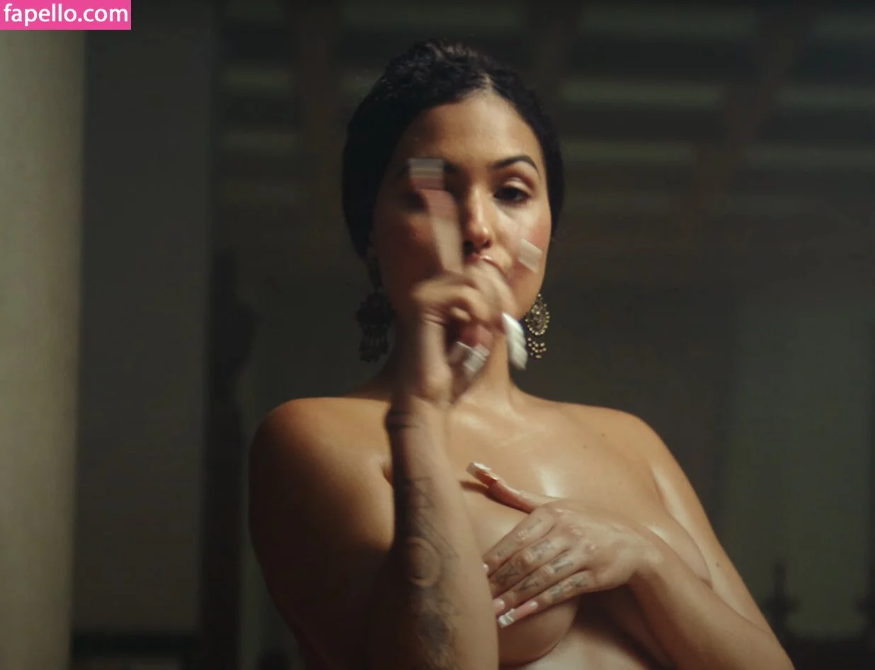 Mabel Onlyfans Photo Gallery 