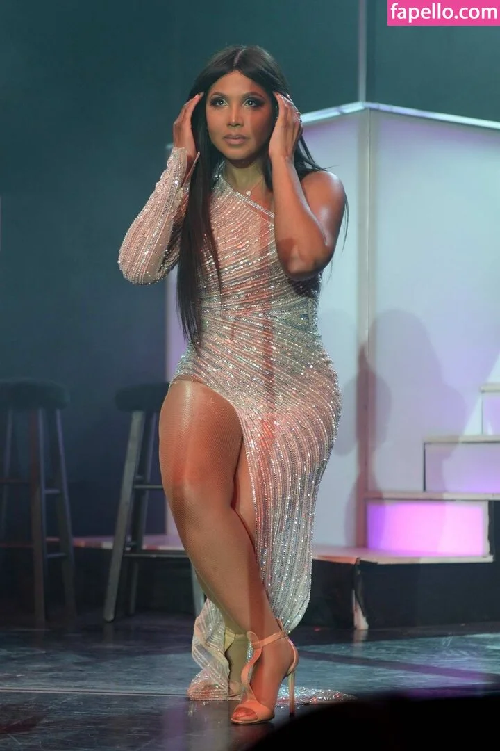Toni Braxton Onlyfans Photo Gallery 