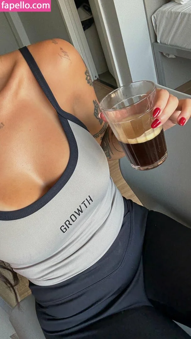 Vitoria.j Onlyfans Photo Gallery 