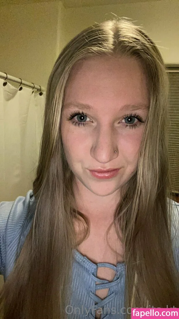 its-kt Onlyfans Photo Gallery 